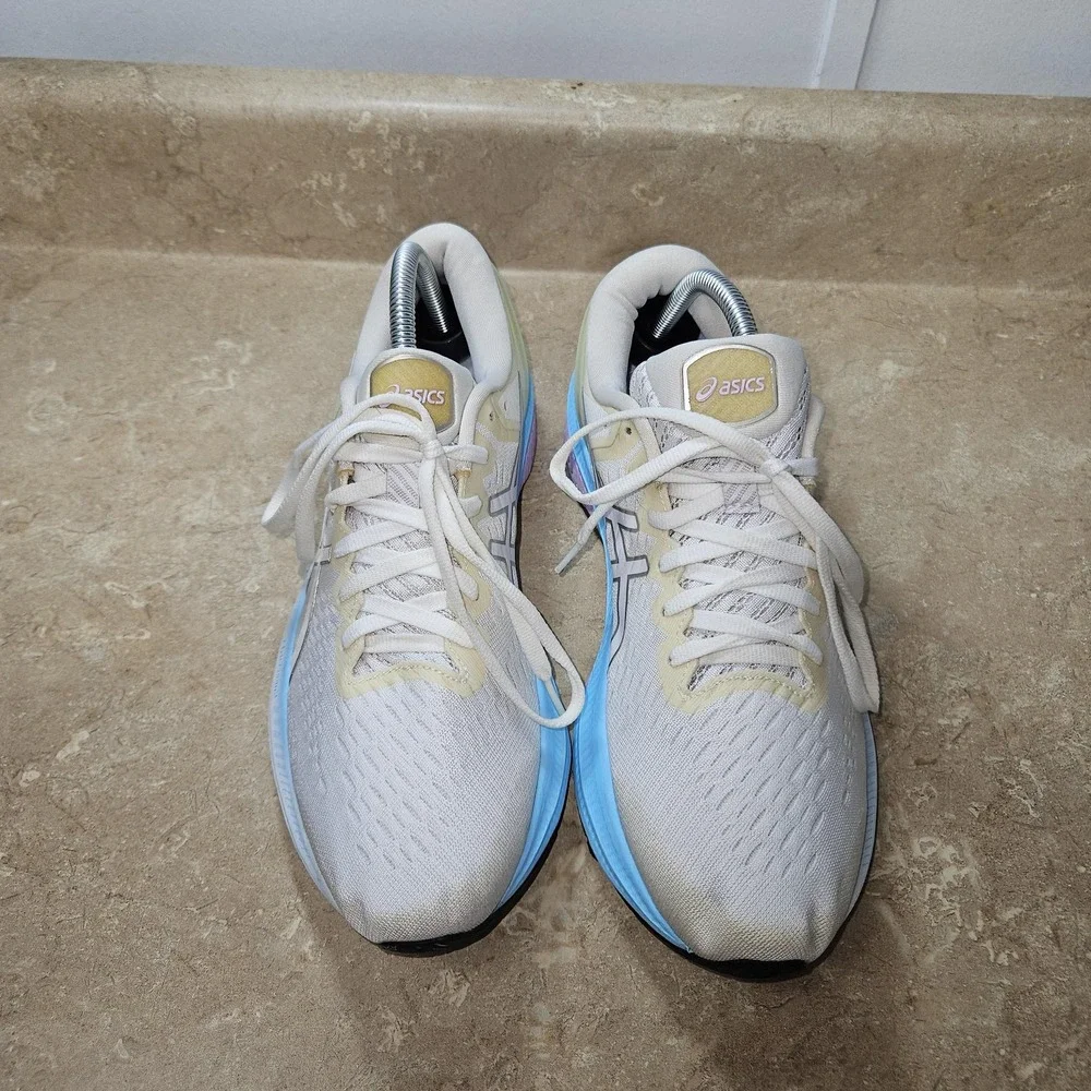 ASICS GT-2000 10 Running Shoes Womens Size 10 White Pastel‎ FlyteFoam 1012A649
